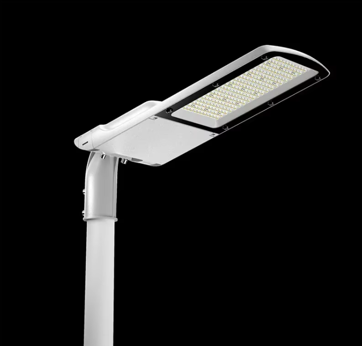 Ano ang mga pakinabang ng mga ilaw sa kalye ng LED?